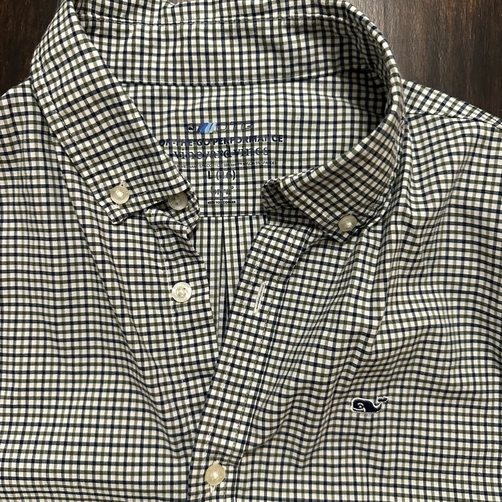 Vineyard Vines On The Go Performance button down Shirt, L (16)
